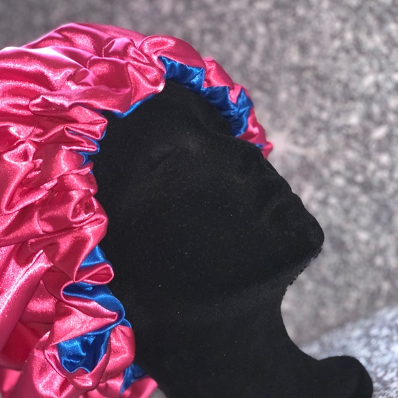 Reversible Bonnets - Picture 8 of 8